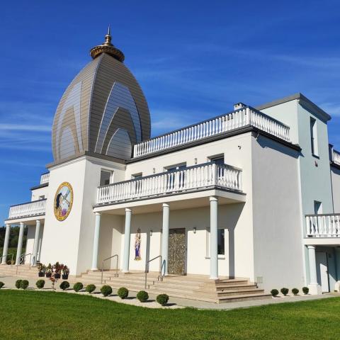 Radha Govind Bhakti Yog Mandir