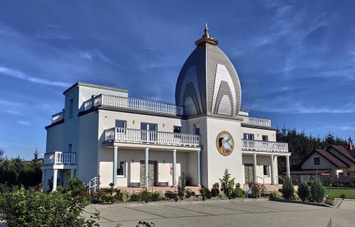 Radha Govind Bhakti Yog Mandir