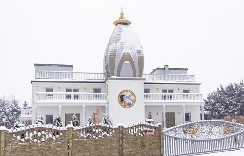 Mandir - winter scenery