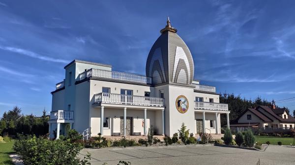 Radha Govind Bhakti Yog Mandir